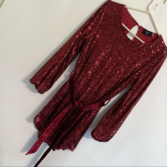 VICI Sequin Dress Red Long Sleeve w/ Velvet Waist Tie Belt - Size Small - Picture 2 of 6